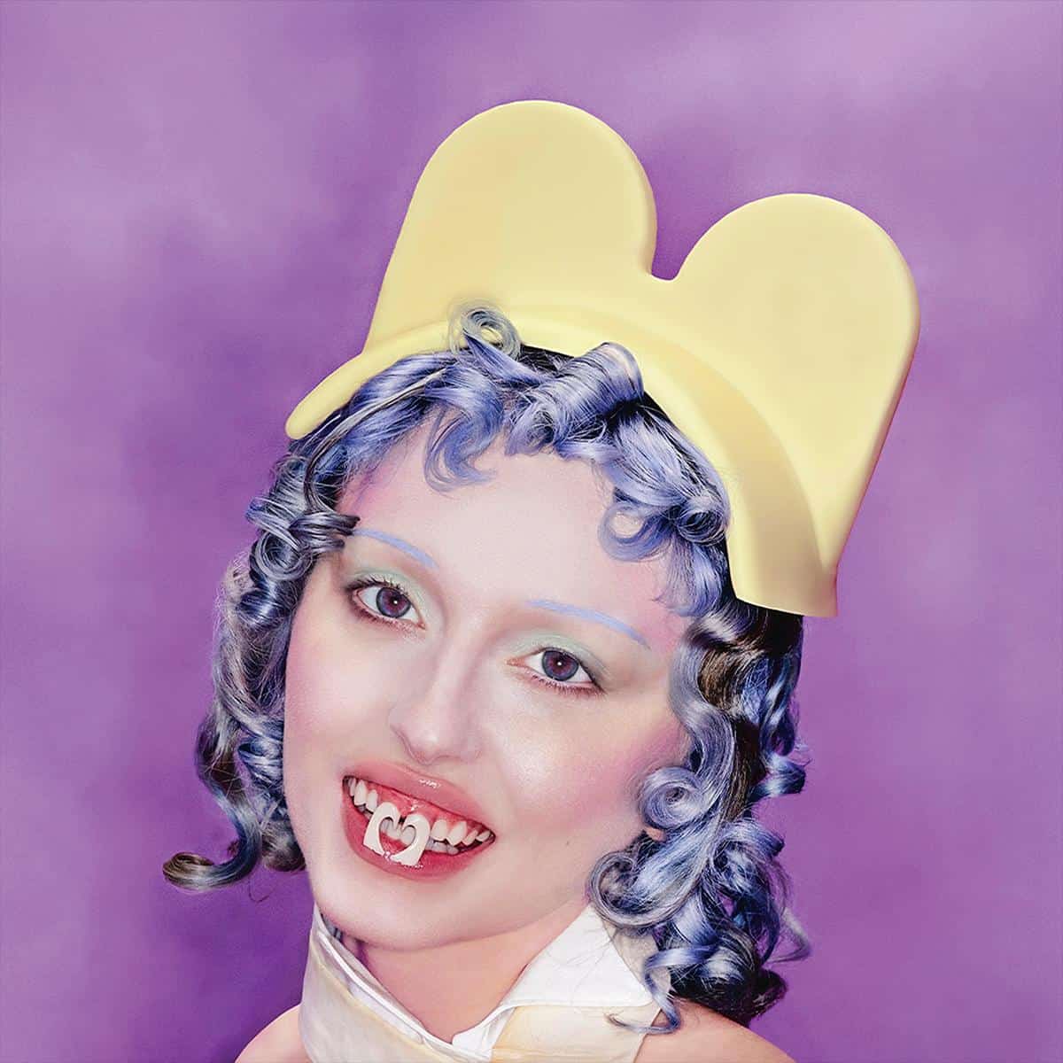 Ashnikko Smoochies -coloured-