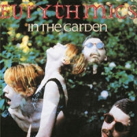 Eurythmics, Annie Lennox, Dave In The Garden