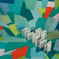 Stella And The Very Messed Big Familiar