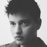 Phoenix, Mavi Marlon