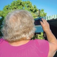 Johnny Mafia Sentimental