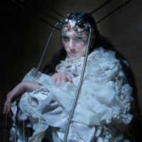 Manji, Evita Spandrel