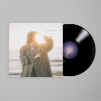 Margaret, Gia Singing