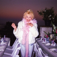 Broderick, Heather Woods Glider