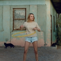 Jewel, Johnny Don't Come Back From The Moon