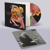 Holter, Julia Something In The Room She Moves