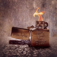 Blade, Andy Let's Burn The Internet Down