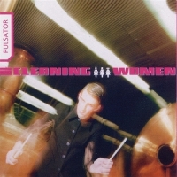 Cleaning Women Pulsator