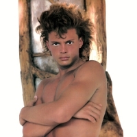 Luis Miguel Busca Una Mujer